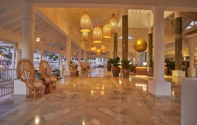 Bahia Principe Luxury Esmeralda - All Inclusive - Newly Renovated