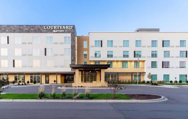 Courtyard by Marriott St Paul Woodbury