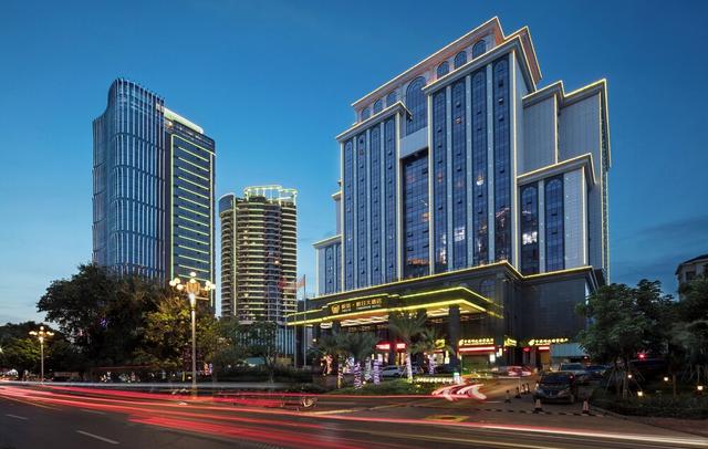 Yuexin Tomorrow Hotel Sanya