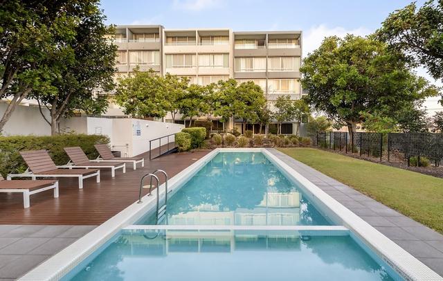 Oaks Nelson Bay Lure Suites