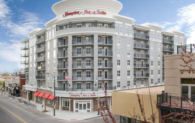 Hampton Inn & Suites Mobile- Downtown Historic District