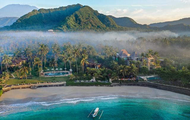 Candi Beach Resort & Spa