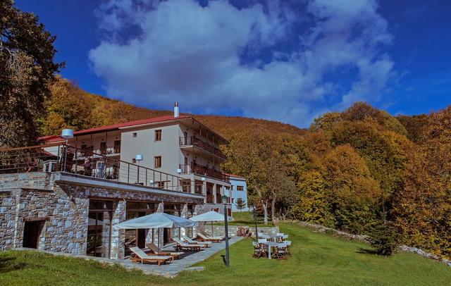 Manthos Mountain Resort & Spa