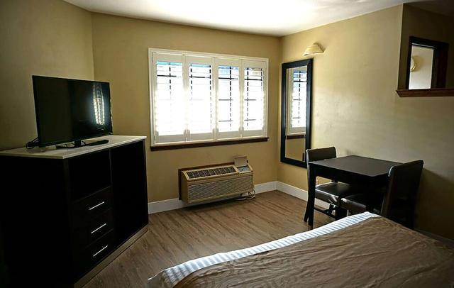 Travelodge by Wyndham Concord