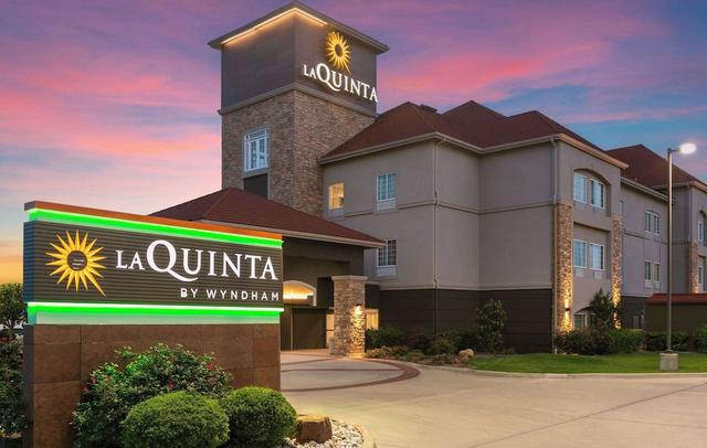 La Quinta Inn & Suites by Wyndham Belton - Temple South