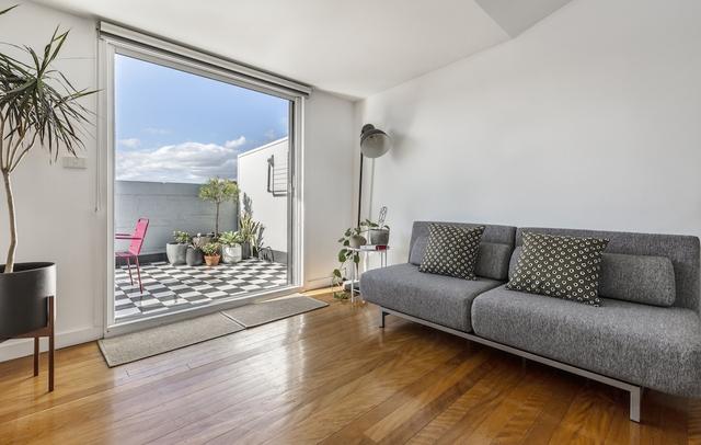 StayCentral - Fitzroy Converted Warehouse Penthouse