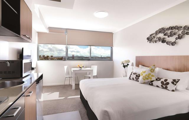 Oaks Mackay Rivermarque Hotel