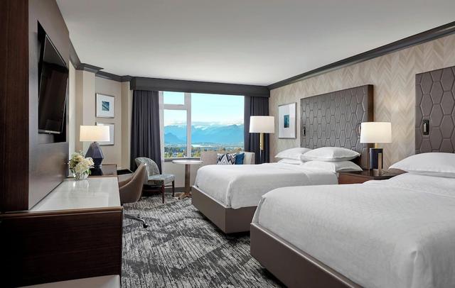 Sheraton Vancouver Guildford Hotel