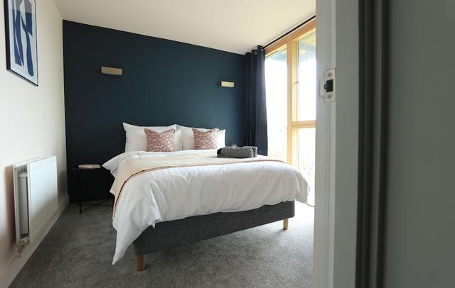 Ecohome on the canal