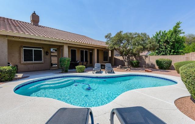 Casa Caliente 3 Bedroom Home by Redawning