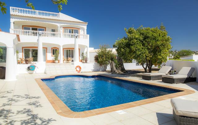 Casa Luisandra Boutique Hotel B&B