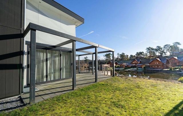 Modern Holiday Home Near Brunssummerheide