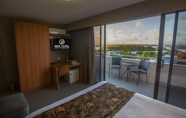 Gladstone Reef Hotel Motel