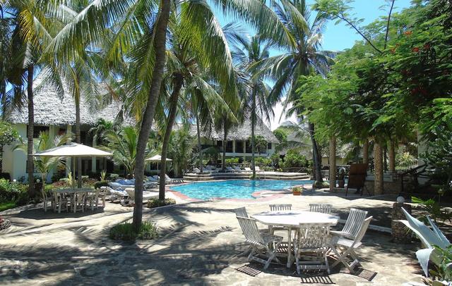 Aquarius Club International Resort