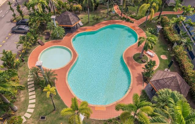 Rimbun Suites & Residences