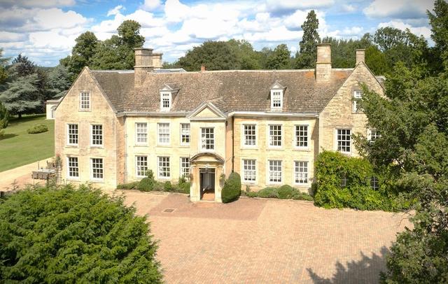 Barton Hall Hotel & Spa