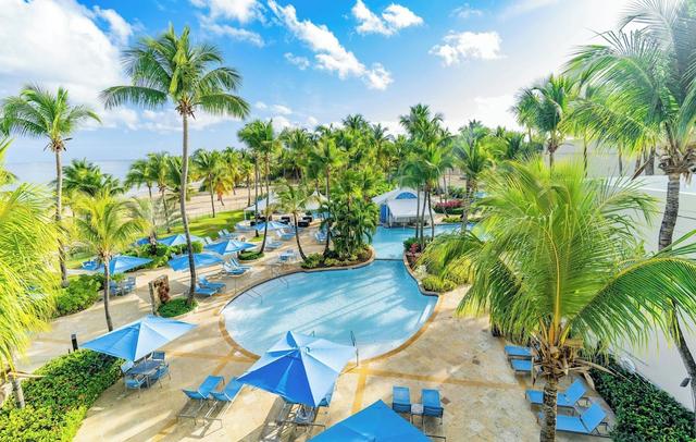 Courtyard by Marriott Isla Verde Beach Resort