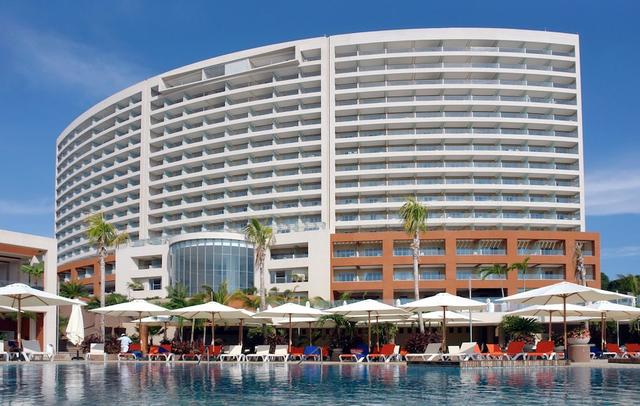 Hotel Azul Ixtapa Grand Resort Spa and Convention Center