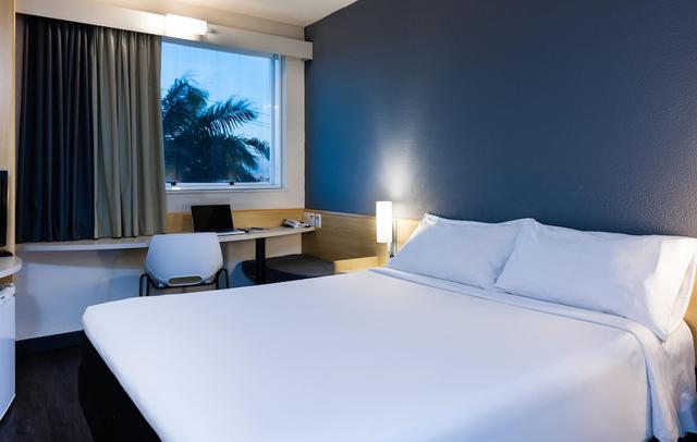 ibis Vitoria Aeroporto