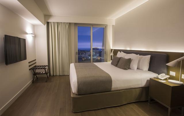 Dazzler by Wyndham Lima San Isidro