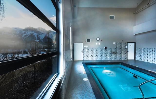 Super 8 by Wyndham Canmore