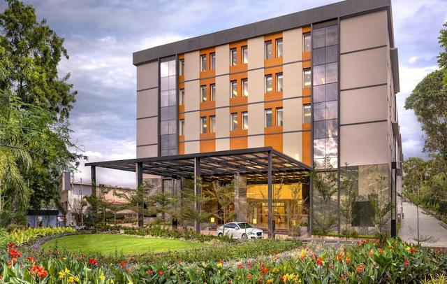 O by Tamara Coimbatore