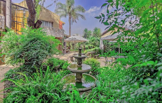 Sunward Park Guest House & Conference Centre