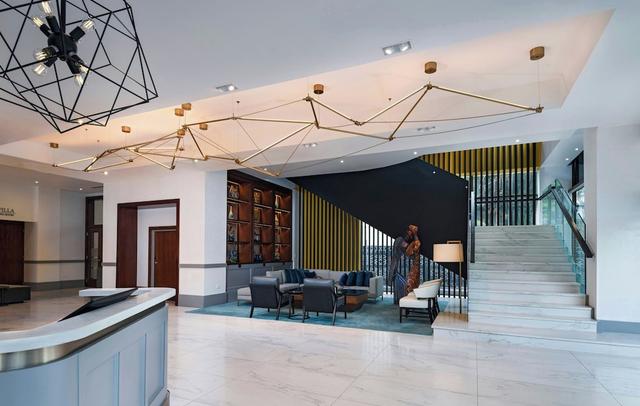 The BRIX, Autograph Collection