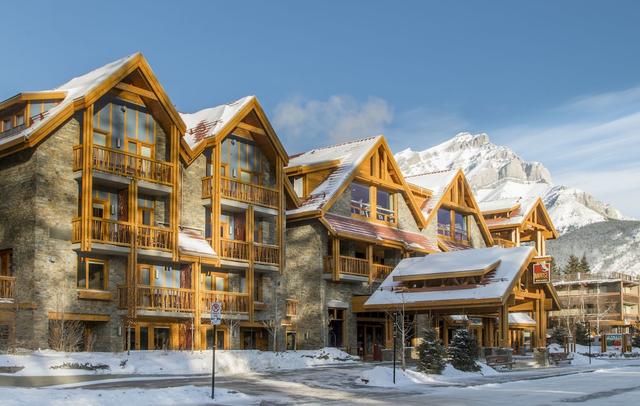 Moose Hotel And Suites