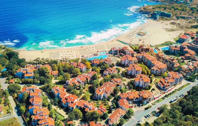 Oasis Resort Lozenets