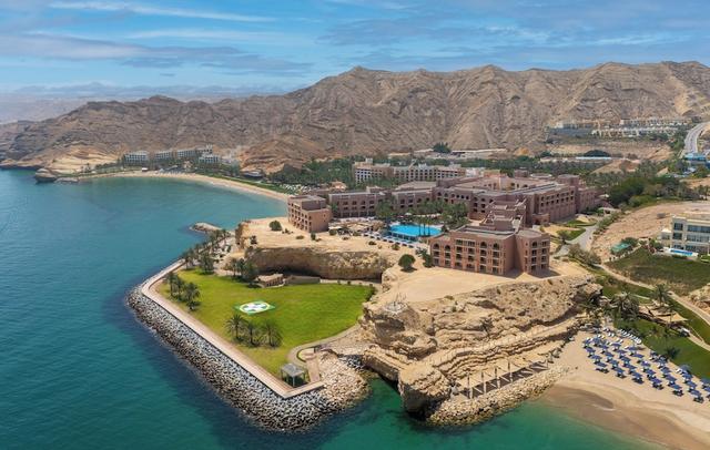 Al Husn Hotel Muscat