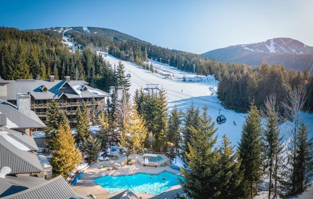 Blackcomb Springs Suites by CLIQUE