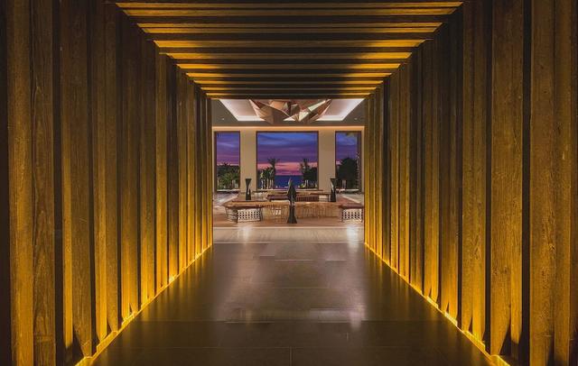 Conrad Punta de Mita