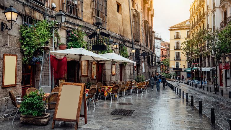 Taste Spain's Iconic Culinary Highlights 