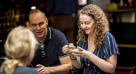 Melbourne: Chinatown Dumpling Discovery Foodie Walking Tour with Four Tastings