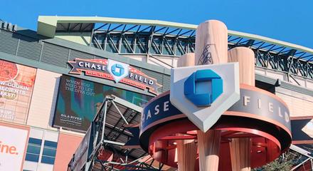 Phoenix: Witness an Arizona Diamondbacks Major League Baseball Game at Chase Field