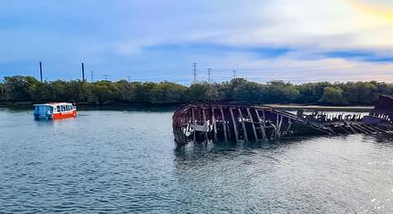 Twilight Ships Graveyard Tour