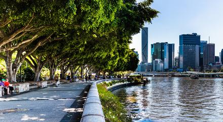 Mystery Picnic Date - South Bank