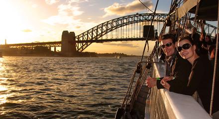 Sydney: 1.5-Hour Twilight Dinner Cruise Aboard Timber Sailing Ship in Sydney Harbour