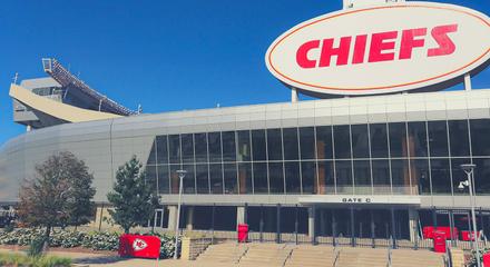Kansas City: Witness an Kansas City Chiefs National Football League Game at Arrowhead Stadium