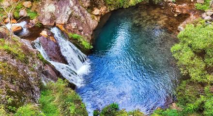 Jenolan Caves Blue Mountains Day Adventure + River cruise