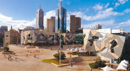 Melbourne: Explore the City's Best Sights on a Small Group Three-Hour Melbourne Highlights Guided Tour