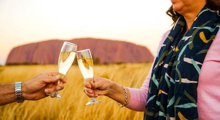 AAT Kings Uluru Sacred Sites & Sunset (Y17)