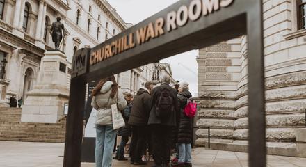 London: 3.5-Hour Life of Churchill & World War II Small Group Tour with War Rooms Entry