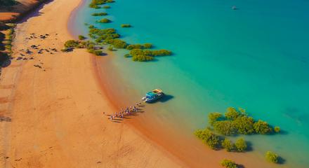 Broome: Journey Through Time on a Scenic Dinosaur & Prehistoric Boat Tour in Roebuck Bay