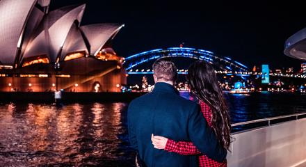 Sydney: All-Inclusive Vivid Sydney Three-Course Dinner Cruise with Drinks 