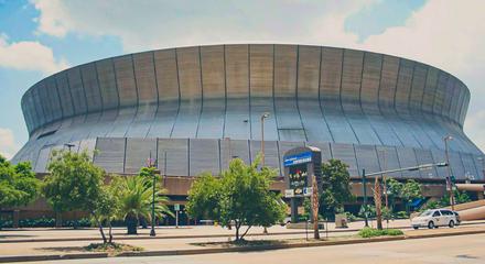 New Orleans: Witness an New Orleans Saints National Football League Game at Caesars Superdome