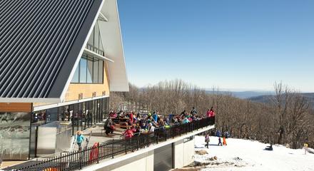 Autopia Tours: Lake Mountain Snow and Waterfalls Tour