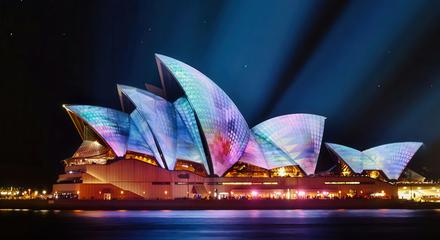 Vivid Lights Magistic LATE Harbour Cruise
