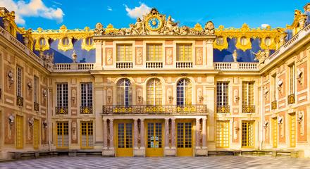 Private Tour: Versailles Day Trip from Paris Including Skip-the-Line Palace of Versailles Tour, Grand Canal Lunch and Queen's Hamlet